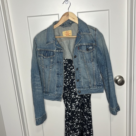 Beautiful black boho maxi dress with white nerds and comes with a belt - Picture 6 of 6